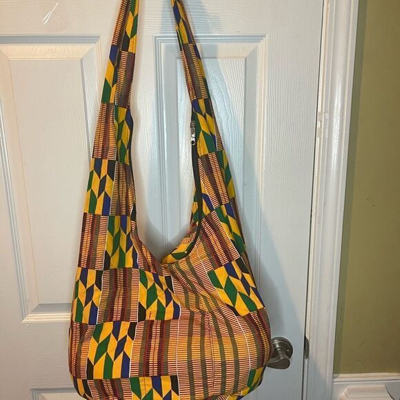 Colorful Kente extra large fabric bucket style shoulder crossbody bag - Picture 7 of 16